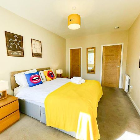 Charming Old Town 2 Bed Apt, 2Mins From Royal Mile เอดินบะระ ภายนอก รูปภาพ