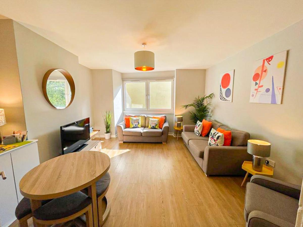 Charming Old Town 2 Bed Apt, 2Mins From Royal Mile เอดินบะระ ภายนอก รูปภาพ
